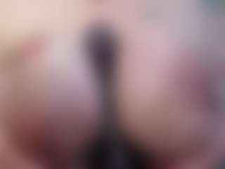 Salmamilf's Live Sex Cam Show