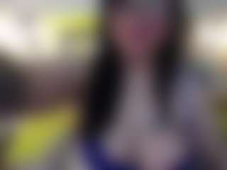 Salmamilf's Live Sex Cam Show