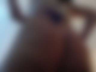 Live cam show with Salmamilf - Glasses on pussylord.com