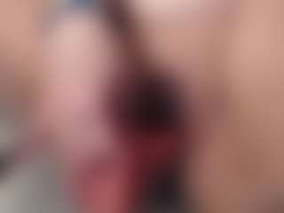 Salmamilf's Live Sex Cam Show