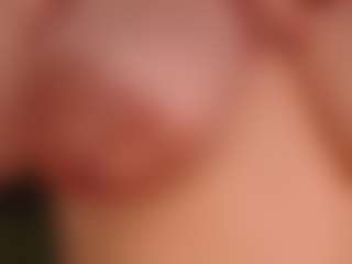 Salmamilf's Live Sex Cam Show