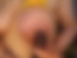 Live cam show with Salmamilf - Spanish MILF on madthumbs | colombia