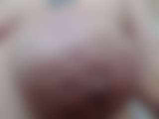 Salmamilf's Live Sex Cam Show
