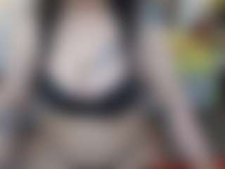 Salmamilf's Live Sex Cam Show