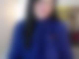 Salmamilf's Live Sex Cam Show