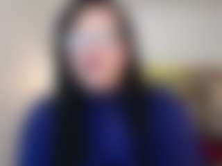 Salmamilf's Live Sex Cam Show