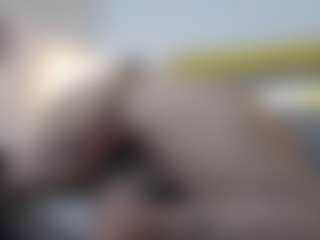 Salmamilf's Live Sex Cam Show
