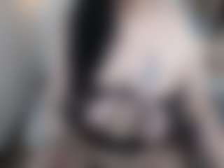 Salmamilf's Live Sex Cam Show