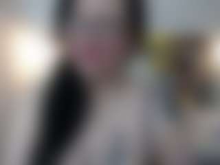 Salmamilf's Live Sex Cam Show