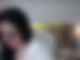 Salmamilf's Live Sex Cam Show
