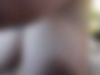 Salmamilf's Live Sex Cam Show