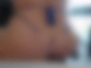 Salmamilf's Live Sex Cam Show