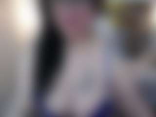 Salmamilf's Live Sex Cam Show
