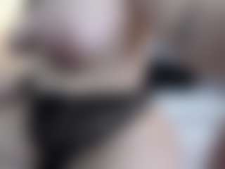 Live cam show with Salmamilf - Sexwebcam Mature on CamwithHer