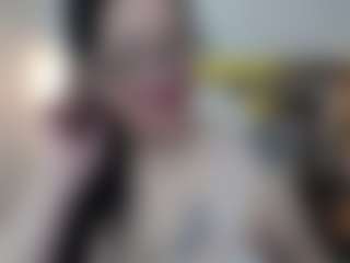 Salmamilf's Live Sex Cam Show