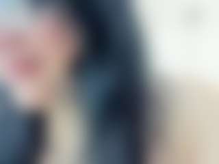 Salmamilf's Live Sex Cam Show