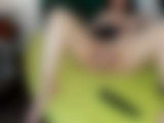 Live cam show with Salmamilf - Mature MILF on xxxlivecams.org