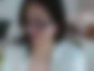 Live cam show with Salmamilf - Mature on Milfs Live