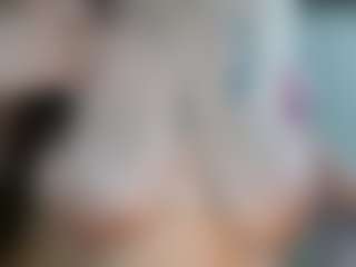 Live cam show with Salmamilf - Gamer Mature on friskycurves.com