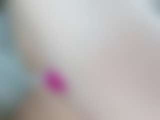 Live cam show with Salmamilf - Mature MILF on makecum.org