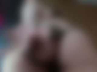 Live cam show with Salmamilf - Middle Aged on Adult Interactions