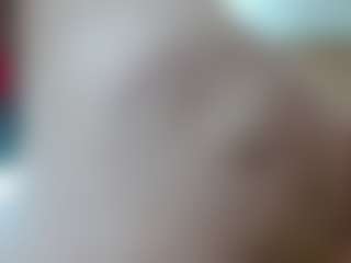 Salmamilf's Live Sex Cam Show