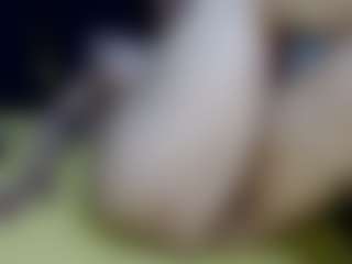 Salmamilf's Live Sex Cam Show