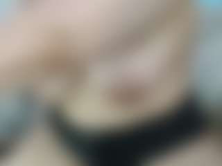 Salmamilf's Live Sex Cam Show