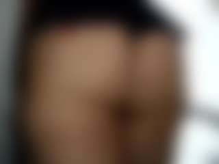 Salmamilf's Live Sex Cam Show