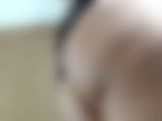 Salmamilf's Live Sex Cam Show
