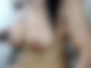 Salmamilf's Live Sex Cam Show