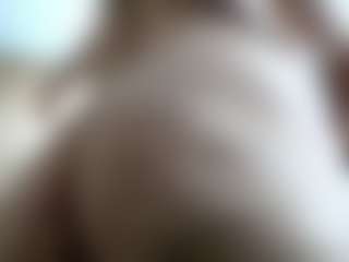 Salmamilf's Live Sex Cam Show