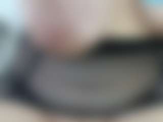 Salmamilf's Live Sex Cam Show
