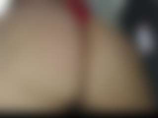 Live cam show with Salmamilf - Flashing on Camsoda
