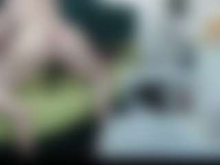 Salmamilf's Live Sex Cam Show