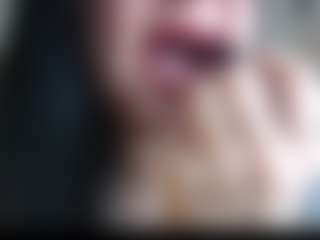 Live cam show with Salmamilf - Middle Aged on liverealitysex.com