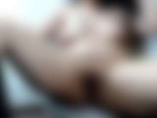 Salmamilf's Live Sex Cam Show