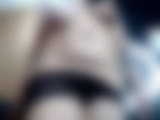Salmamilf's Live Sex Cam Show