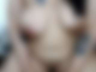 Salmamilf's Live Sex Cam Show
