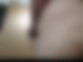 Salmamilf's Live Sex Cam Show