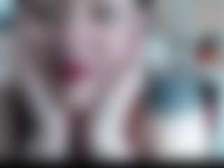 Salmamilf's Live Sex Cam Show