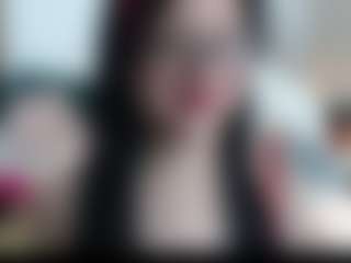 Salmamilf's Live Sex Cam Show
