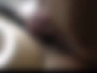 Salmamilf's Live Sex Cam Show