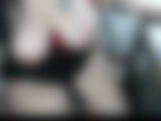 Salmamilf's Live Sex Cam Show