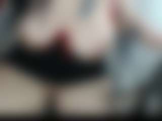Salmamilf's Live Sex Cam Show