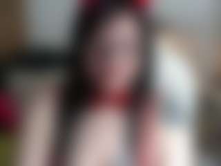 Live cam show with Salmamilf - Tease Mature on camwithhim.com