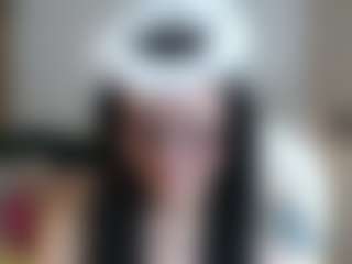 Salmamilf's Live Sex Cam Show