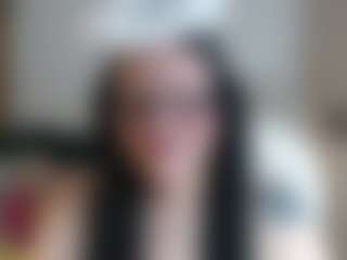 Salmamilf's Live Sex Cam Show
