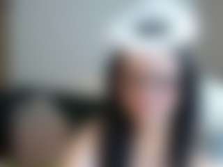 Salmamilf's Live Sex Cam Show