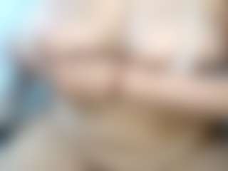 Salmamilf's Live Sex Cam Show